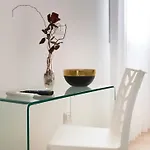 Quintessenza- Luxury Πανσιόν 3*